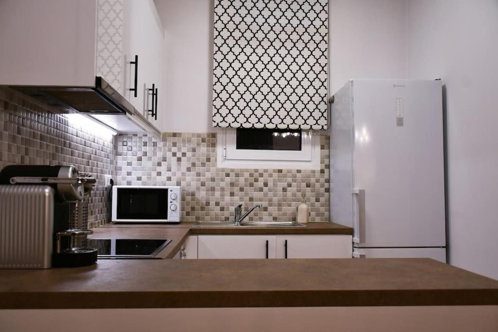 Flat Near Acropolis Hill Apartment Athena Bagian luar foto